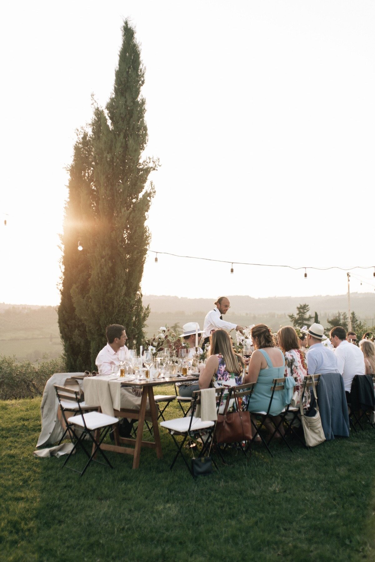 077_Tuscany_Destination_Wedding_Photographer-147_A tuscany wedding in the Chianti hills captured by Flora and Grace Wedding Photography. 