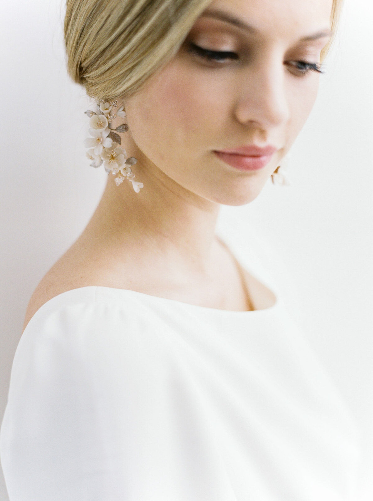 luminous bridal makeup