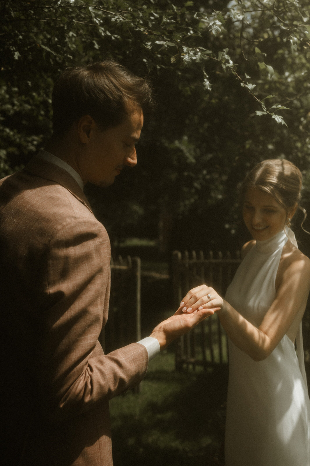 Herentals, salon weddings, moody, authentiek, alternatief trouwen,bruid, 2026, elopent, intiem, spontaan, tijdloos, trouwfotograaf, antwerpen-104