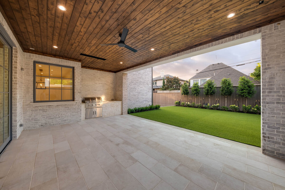 7227 Marquette St-39