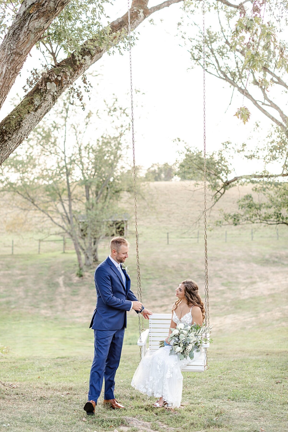 Shady-Elms-Farm-Pittsburgh-blue-green-wedding (47)