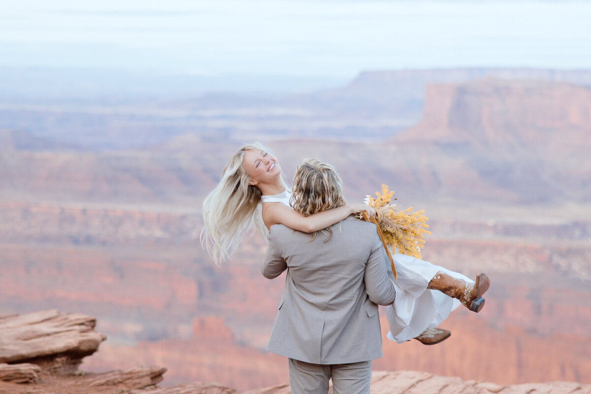 Moab Elopement Photography-03