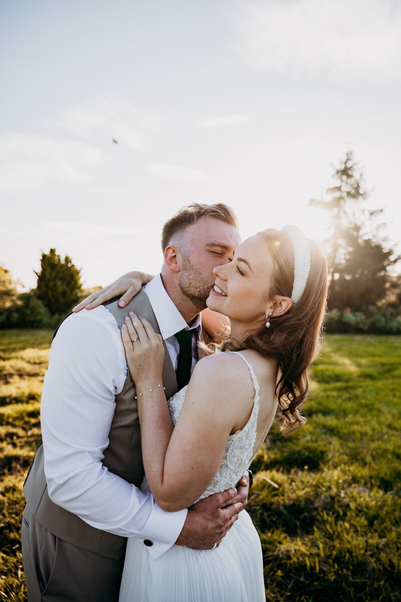 VICTORIABAKERWEDDINGPHOTOGRAPHER_EMILY&MARK_KIRKSTALLABBEYWEDDINGPHOTOGRAPHER-635