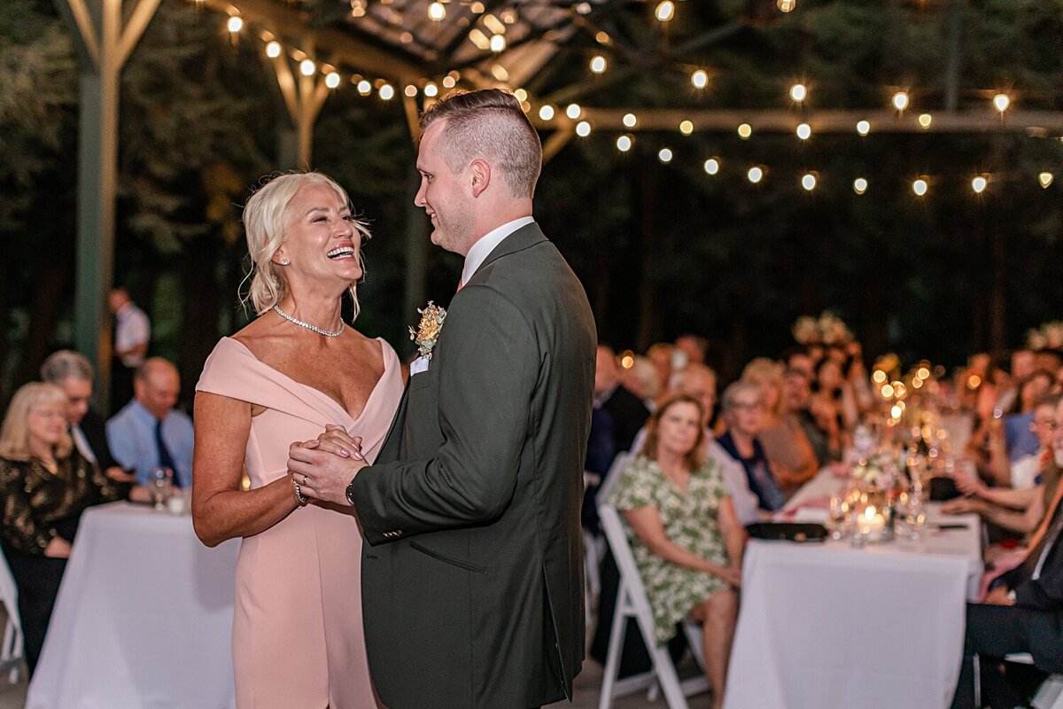 Pittburgh-Wedding-Hartwood-Acres-Mansion_0101