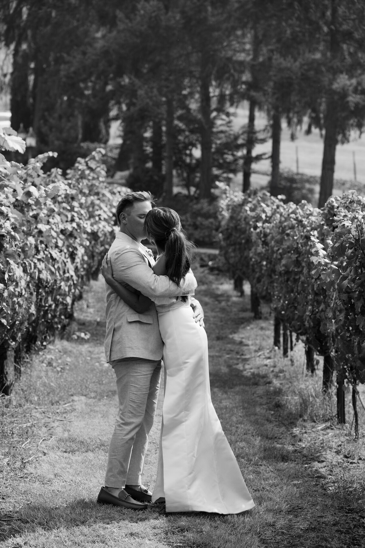 Central-Oregon-Vineyard-Wedding-636