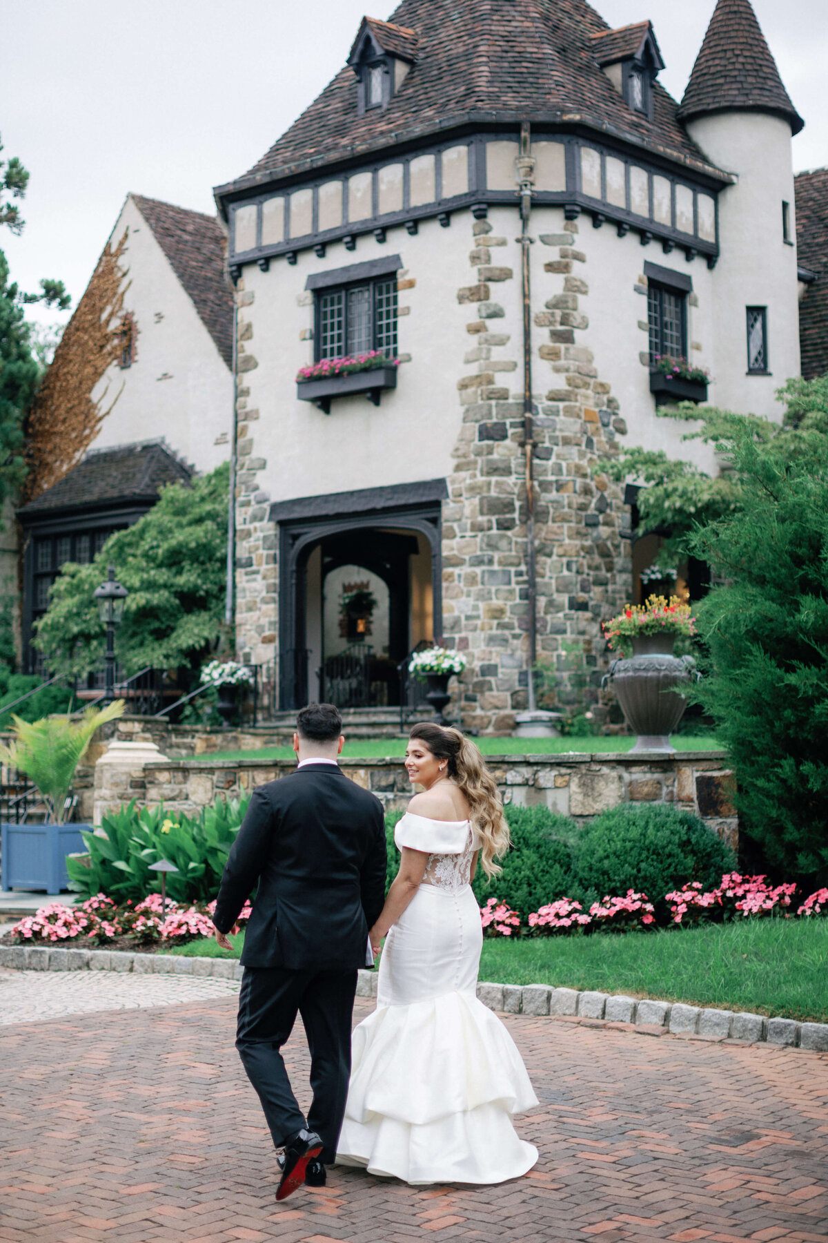 pleasantdale-chateau-wedding-photographer-and-videographer-diana-and-korey-photo-and-film_0051