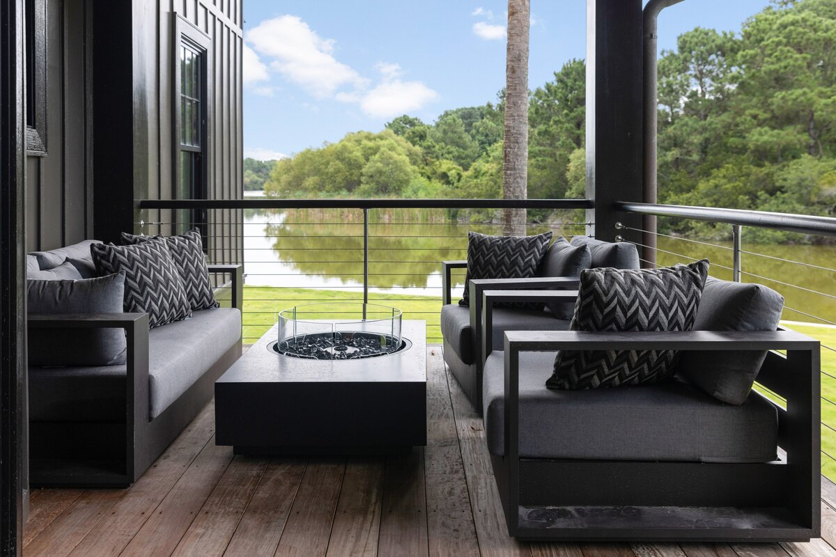9.Porch_JBanksDesign_LaFourGuestHouse_JPG#4