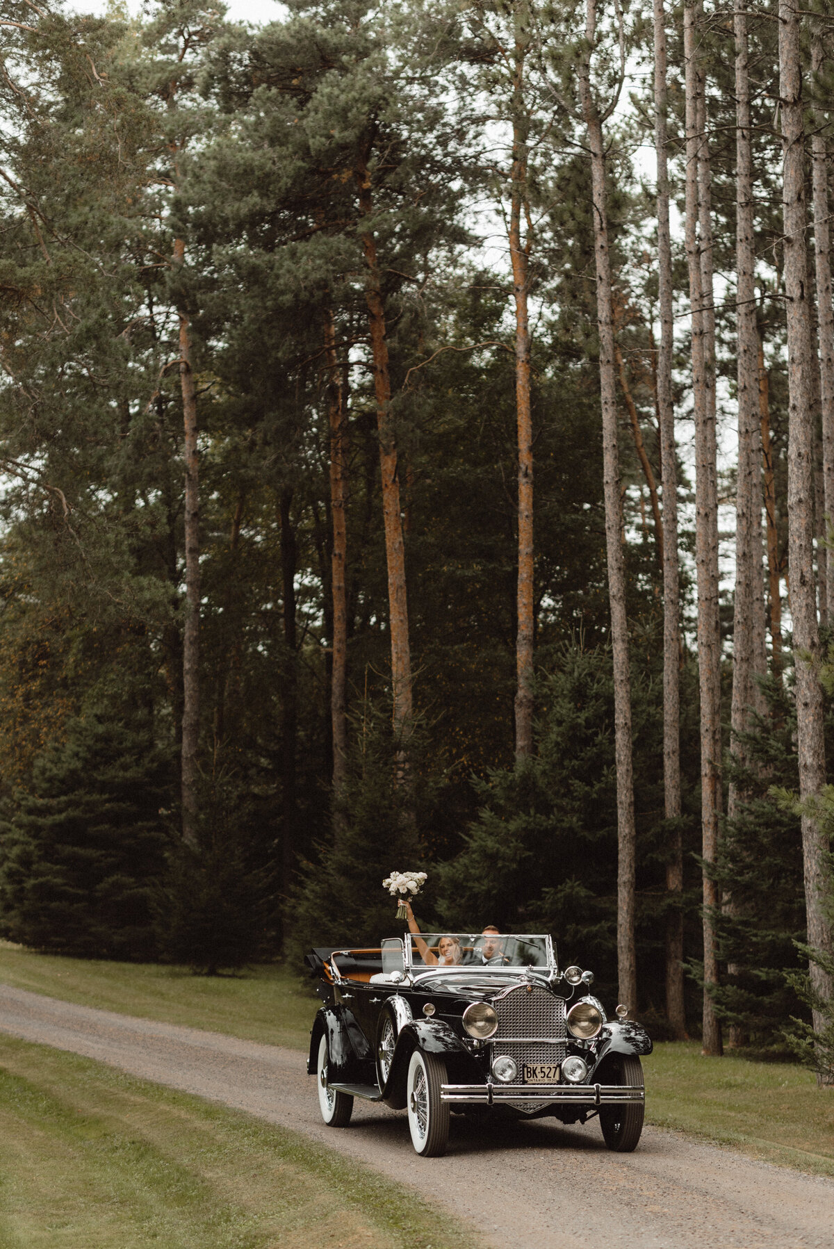 AllieJenningsPhoto-LawrenKyleWedding-SNEAKPEEKS-60