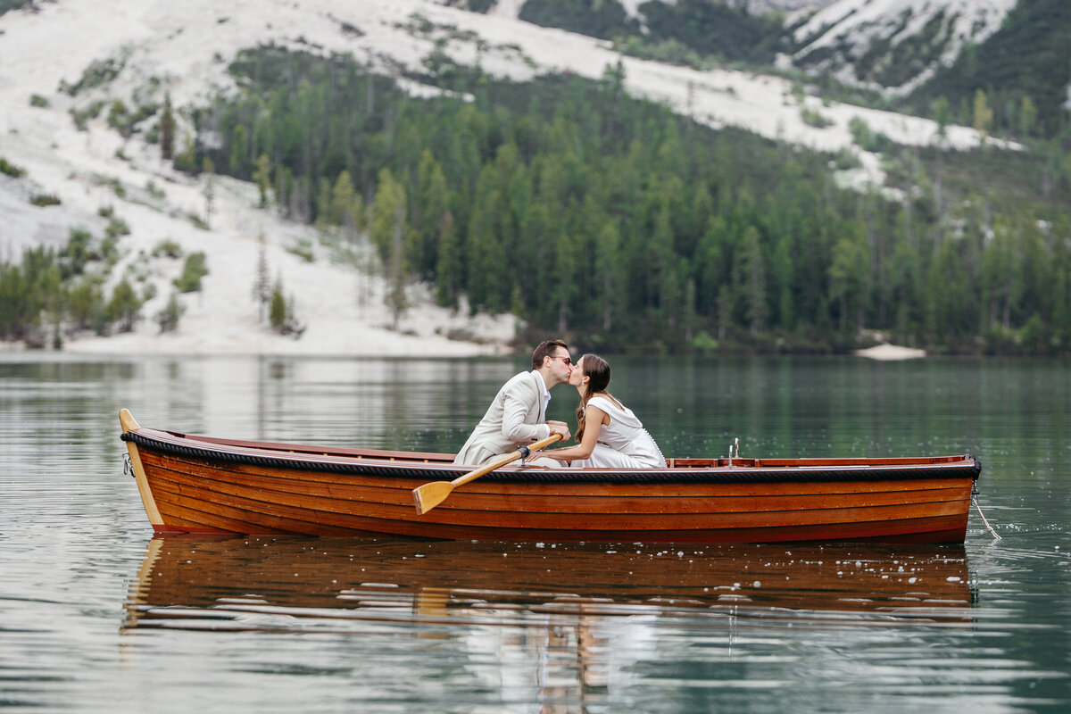 sweet couple romantic lake photo