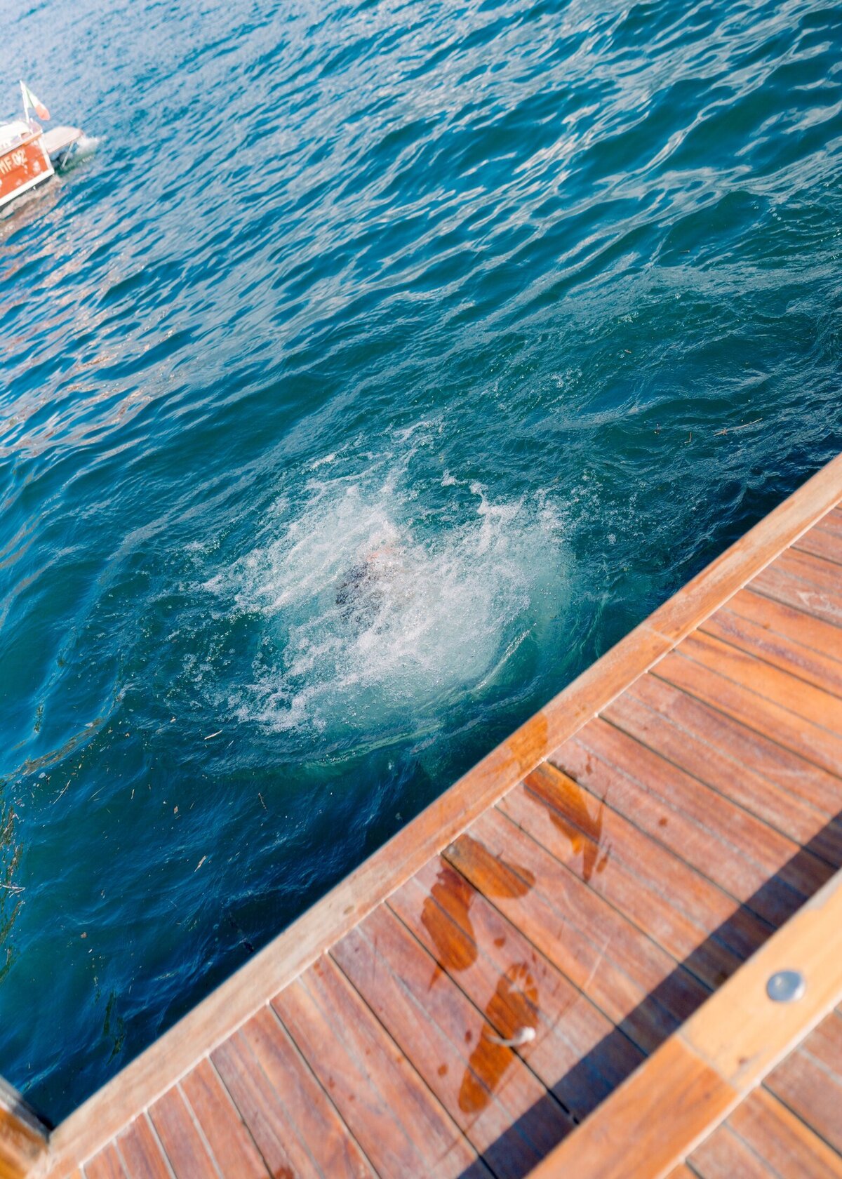 JuliaAaronPreviews_LakeComo_LaurenFair001-1