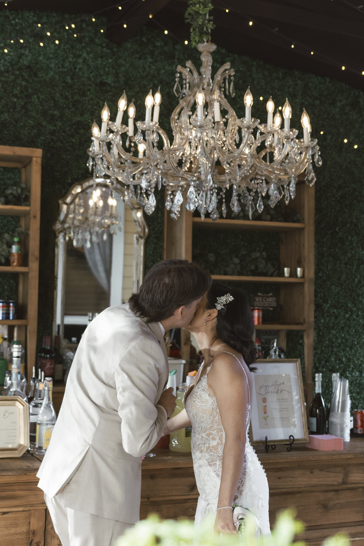 wedding-at-twin-oaks-gardens-san-marcos-7