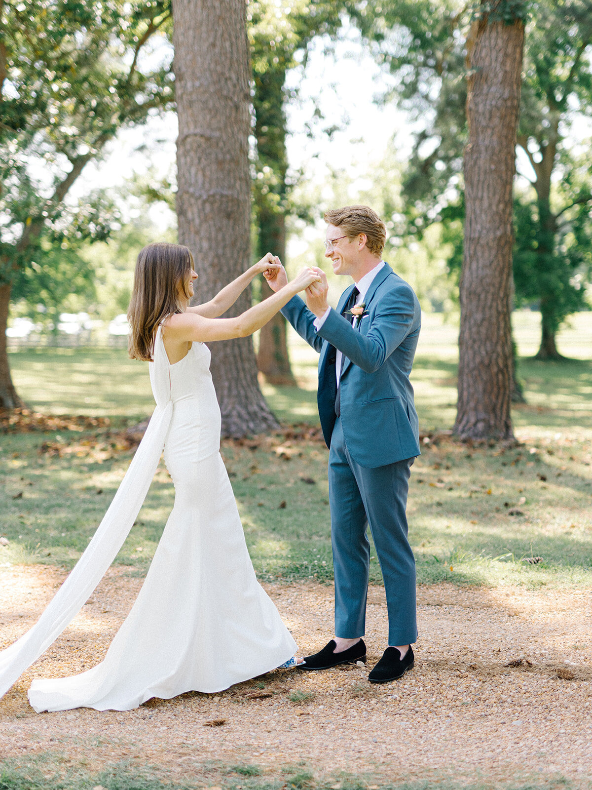 haley-hill-wedding-first-look-4_websize