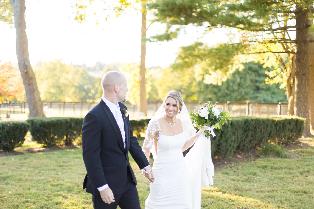 Bride and groom portraits in the grounds of The Carrick House Wedding venue in Lexington, KY