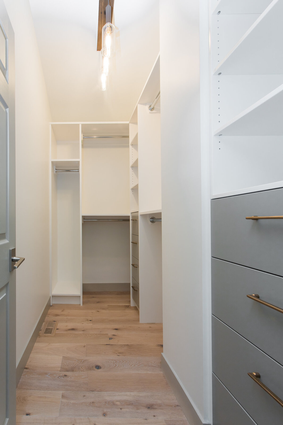 #15 3203 RIDEAU PLACE-19