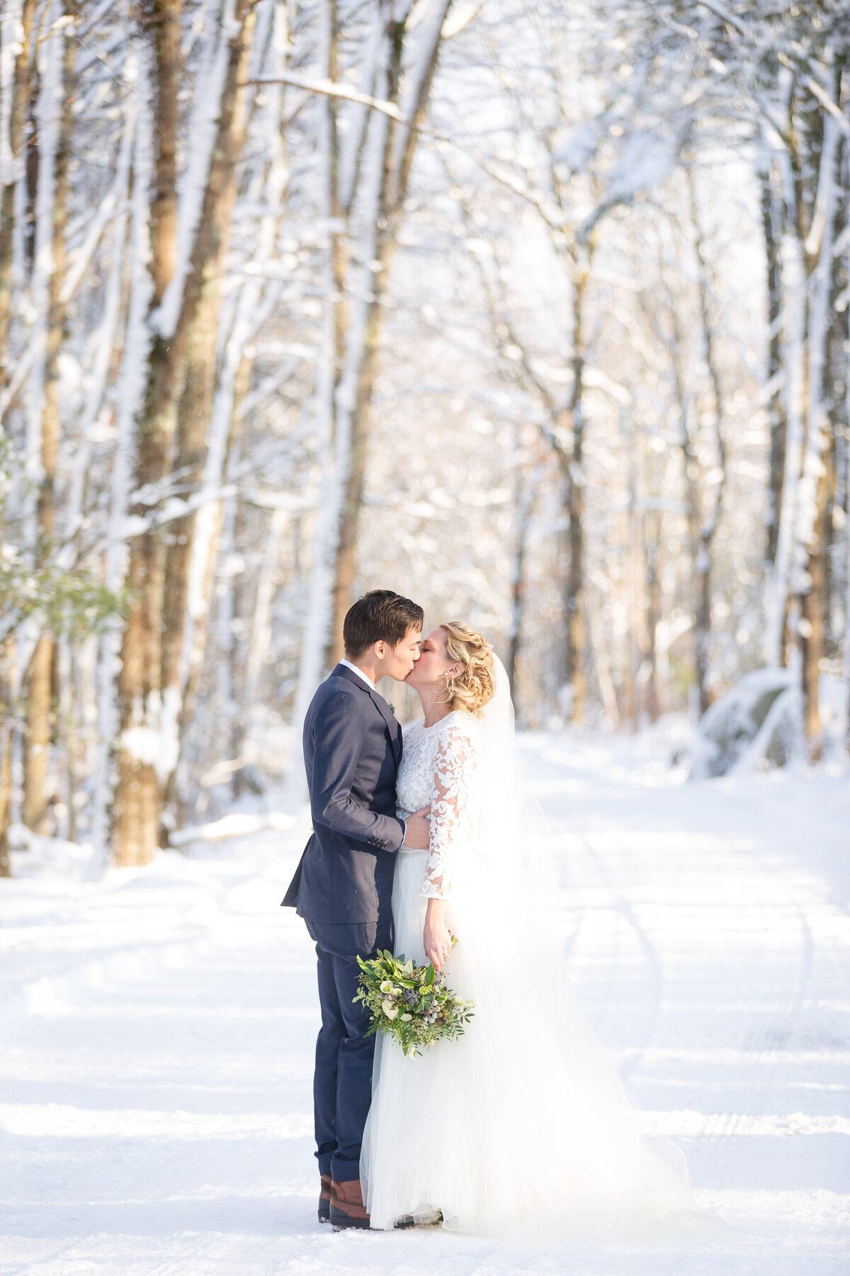 Maine-Winter-Wedding-Photo