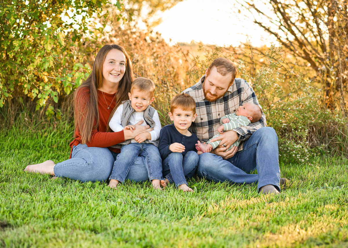 MKVPhotography_Naliborskifamily24-094