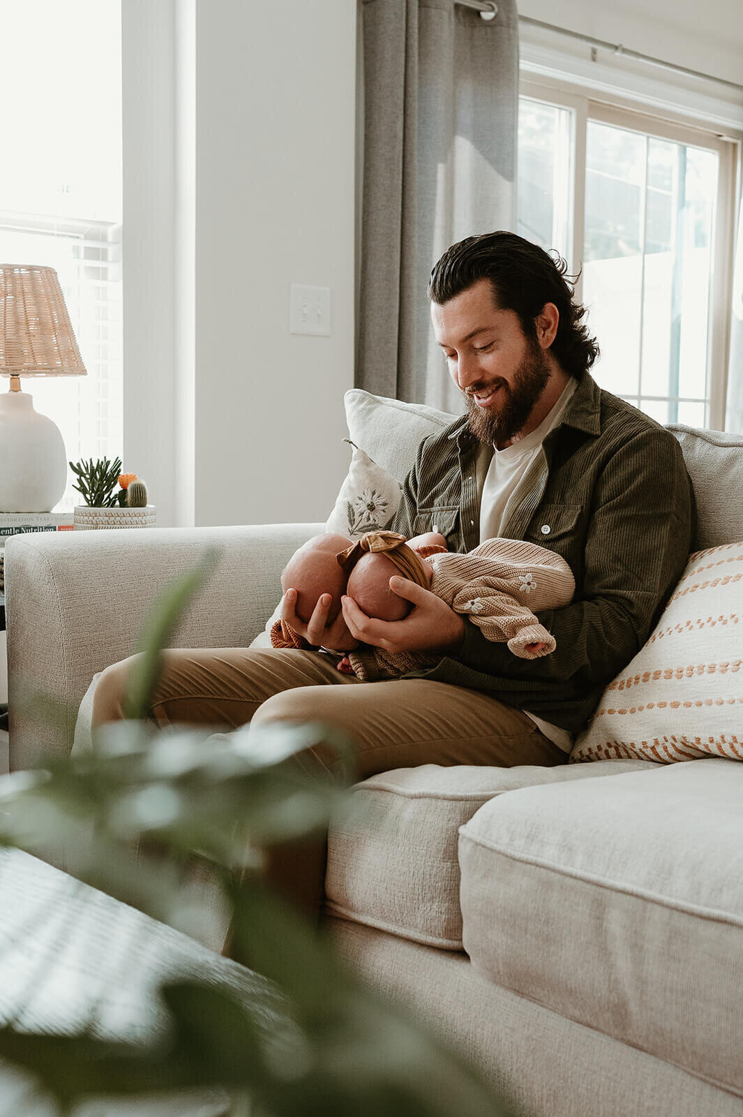 family-newborn-twins-charlotte-nc-lifestyle