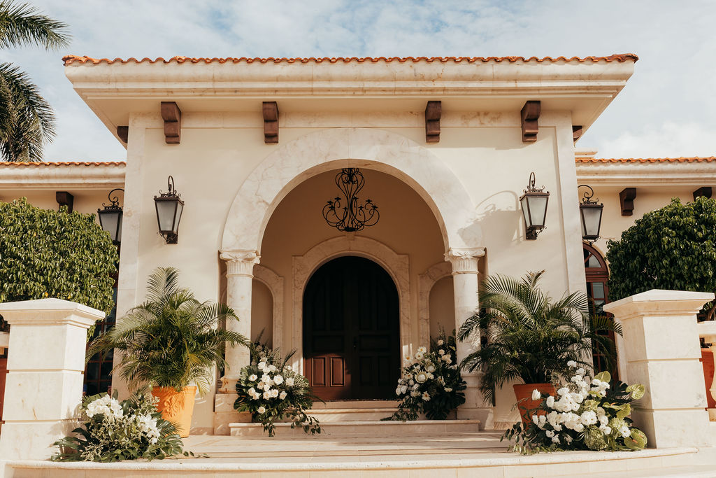 villa-la-joya-wedding-florist-TJ9A8972