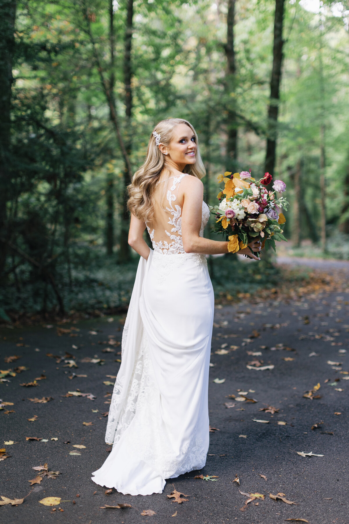 bride-looking-over-shoulder-smiling