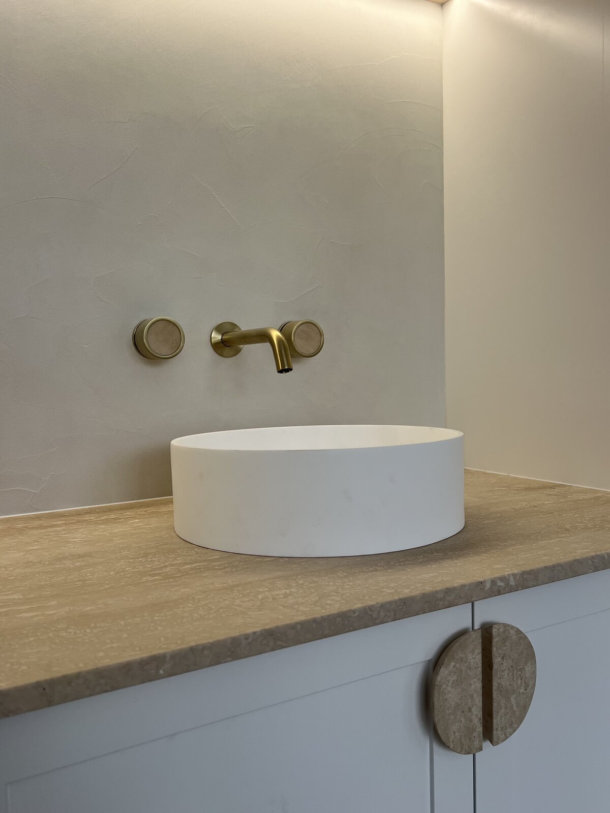 Studio rae coastal interior designer