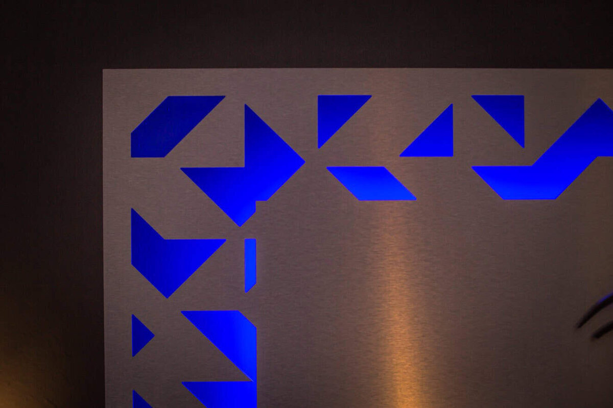 _F4A2005