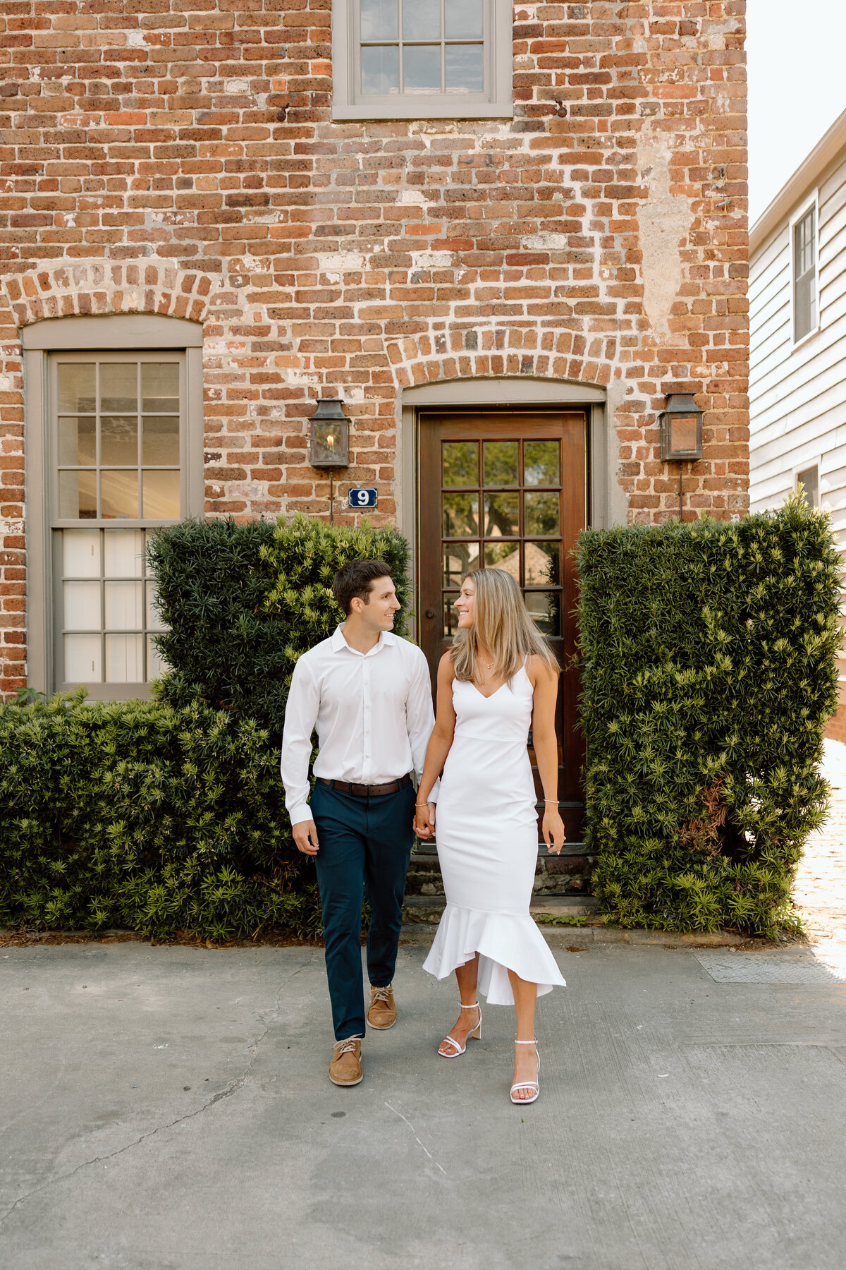 alexa+cris-downtown-17