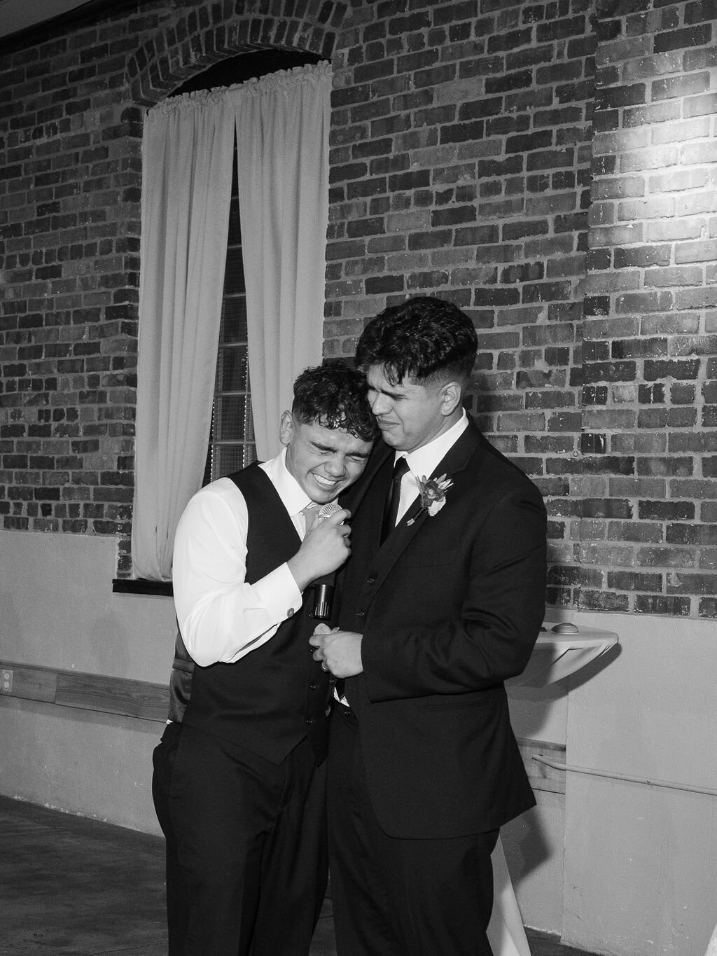 08.ReceptionEvents-Kayla&Marcos-AlisonBrookePhotography-43