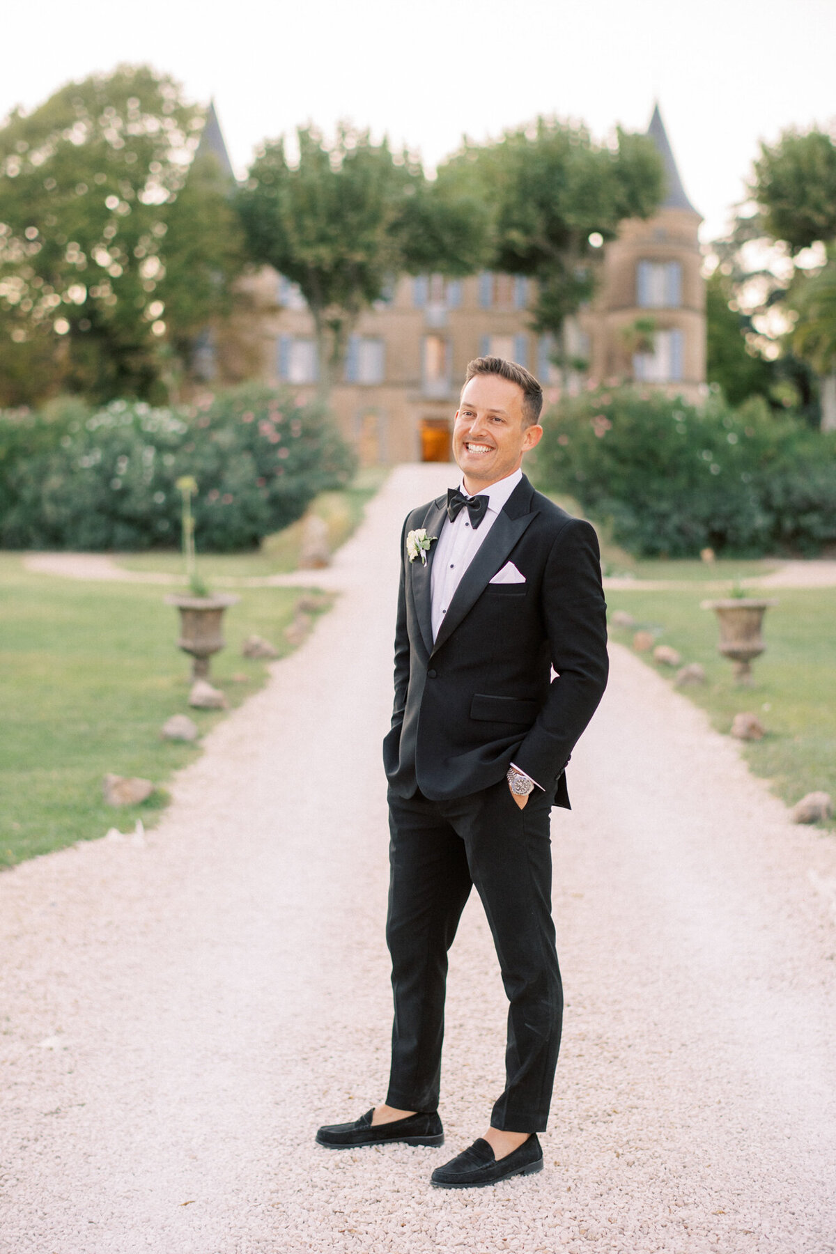 Maïlys Fortune Photography Husband Wife Wedding Weddings Photography France Switzerland Italy Timeless Dreamy Imagery Bilingual French English Destination Weddings Destination Wedding Provence French Riviera Paris Lake Como Tuscany123