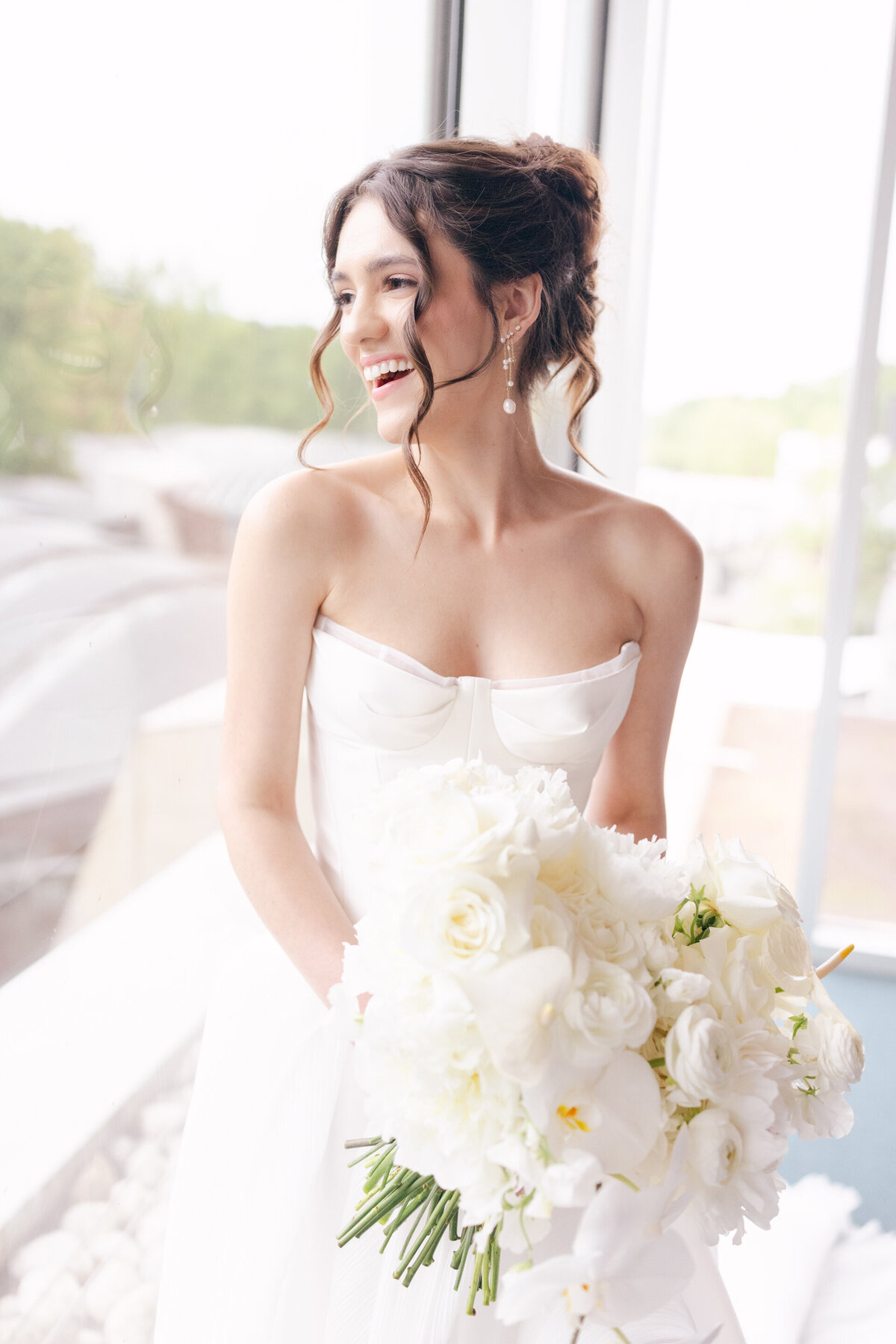 Crystal-Bridges-wedding-2025-0002