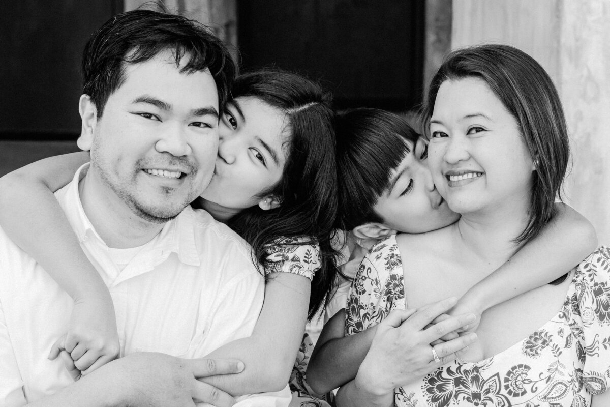 Santos-Family-2025-0122