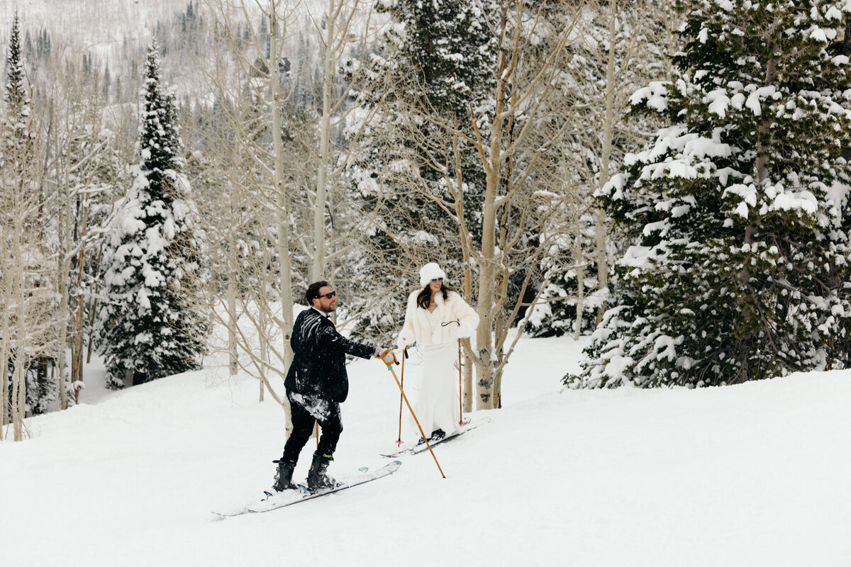 Kendra&Jackson_SkiWedding_SolitudeUtah_FlowEventGroup-1425