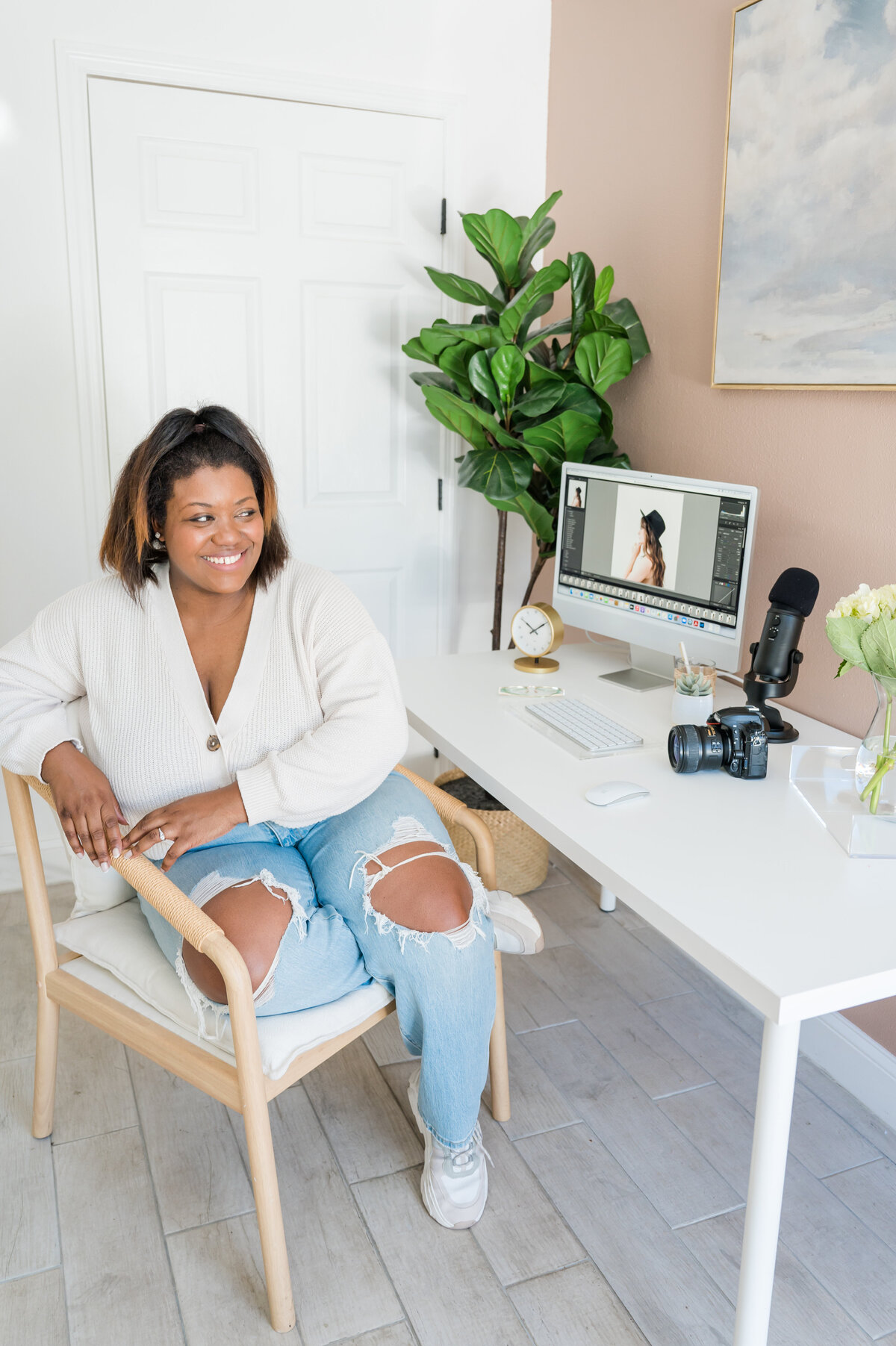 182_christina jones_022522