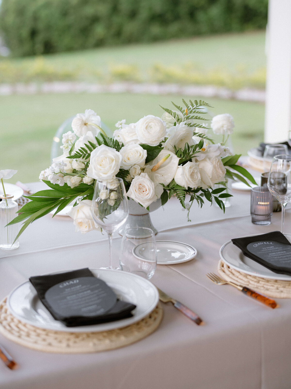 rroya-jordan-springvale-floral-table-design-wedding