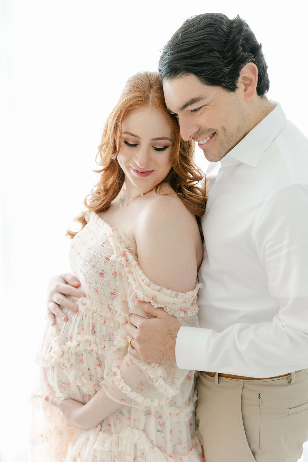 Houston-maternity-photographer-in-studio-10