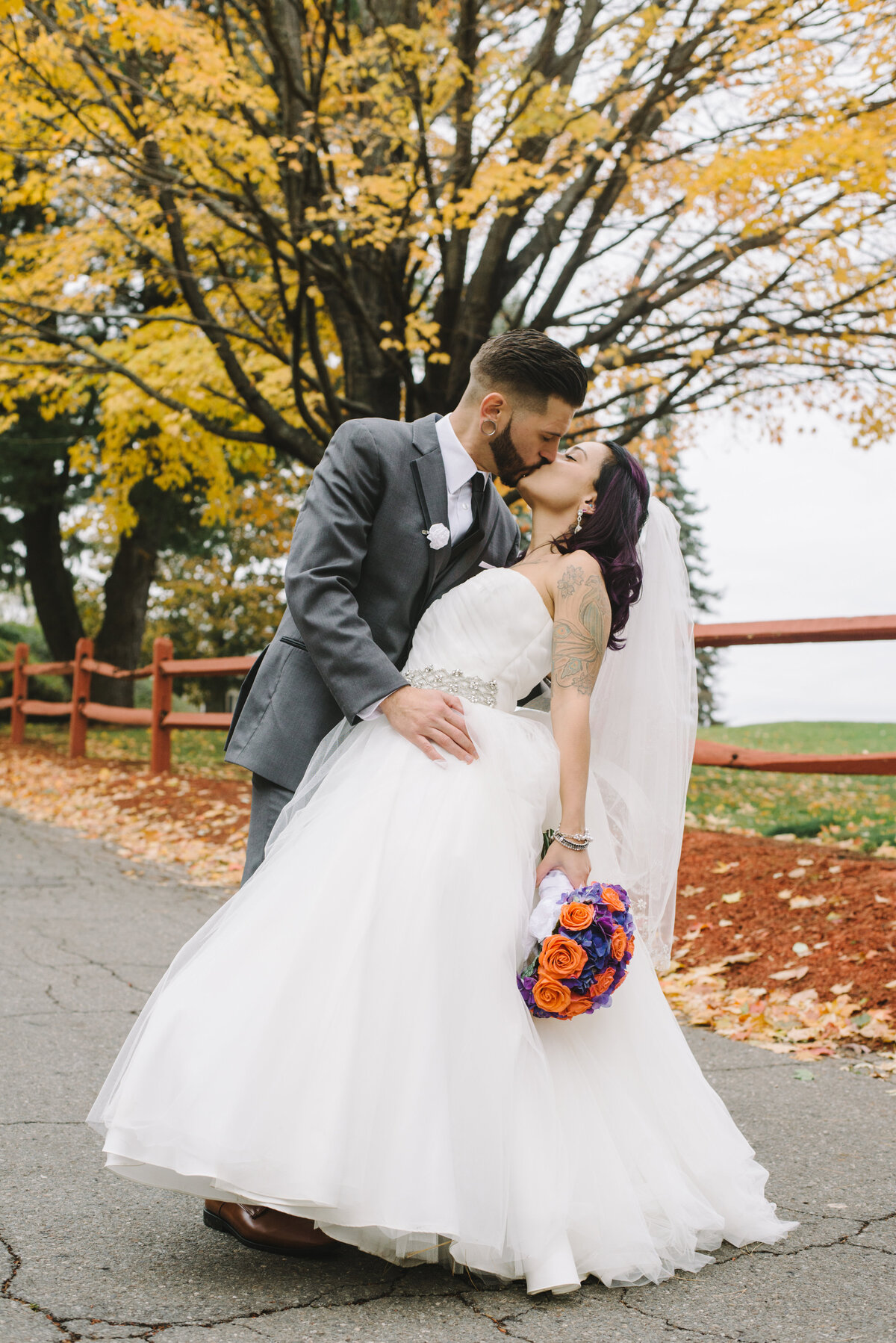 Brittany+JT--10-29-16--Married--BrightLightsImagery-478