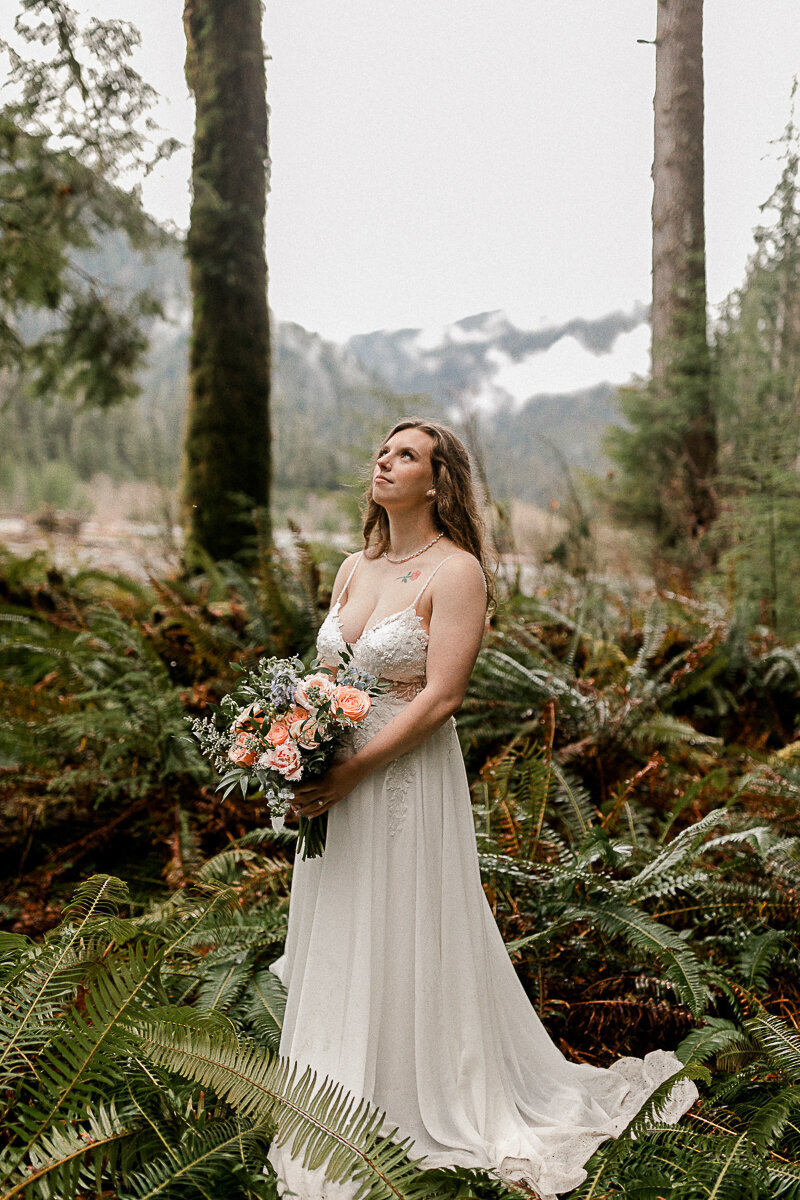 washingtonelopementphotographer-fernacreswedding-forkswashingtonwedding-pnwelopement-56