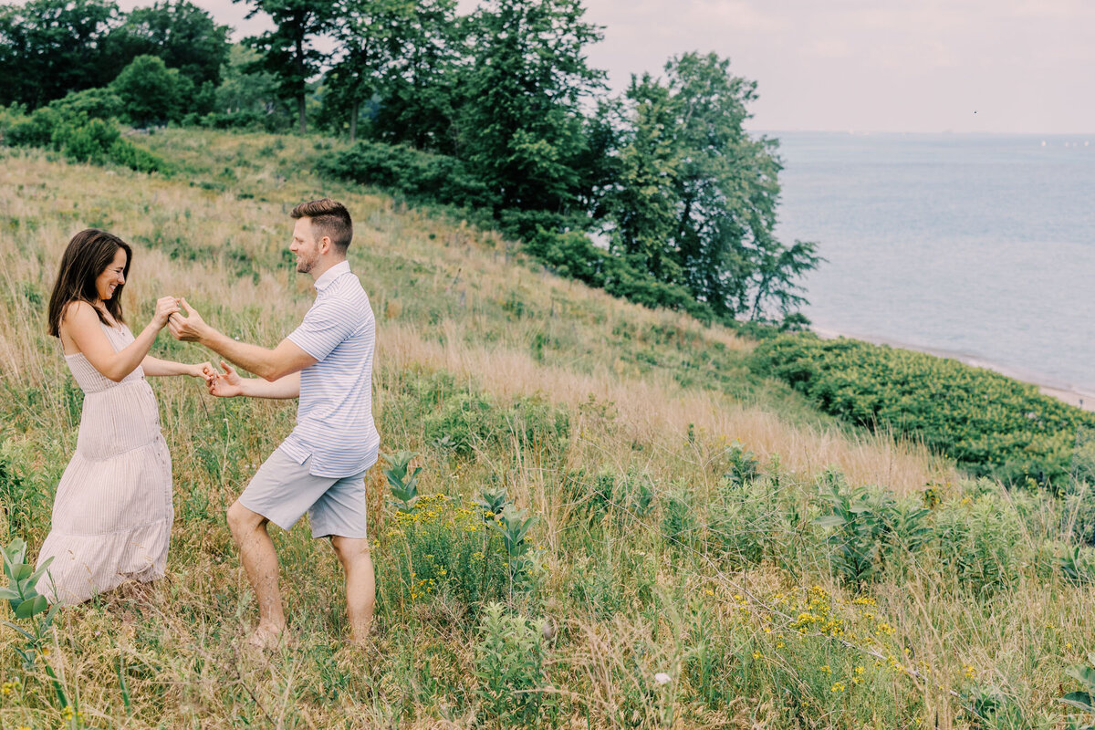 An engagement photo taken at Fort Sheridan Forest Preserve