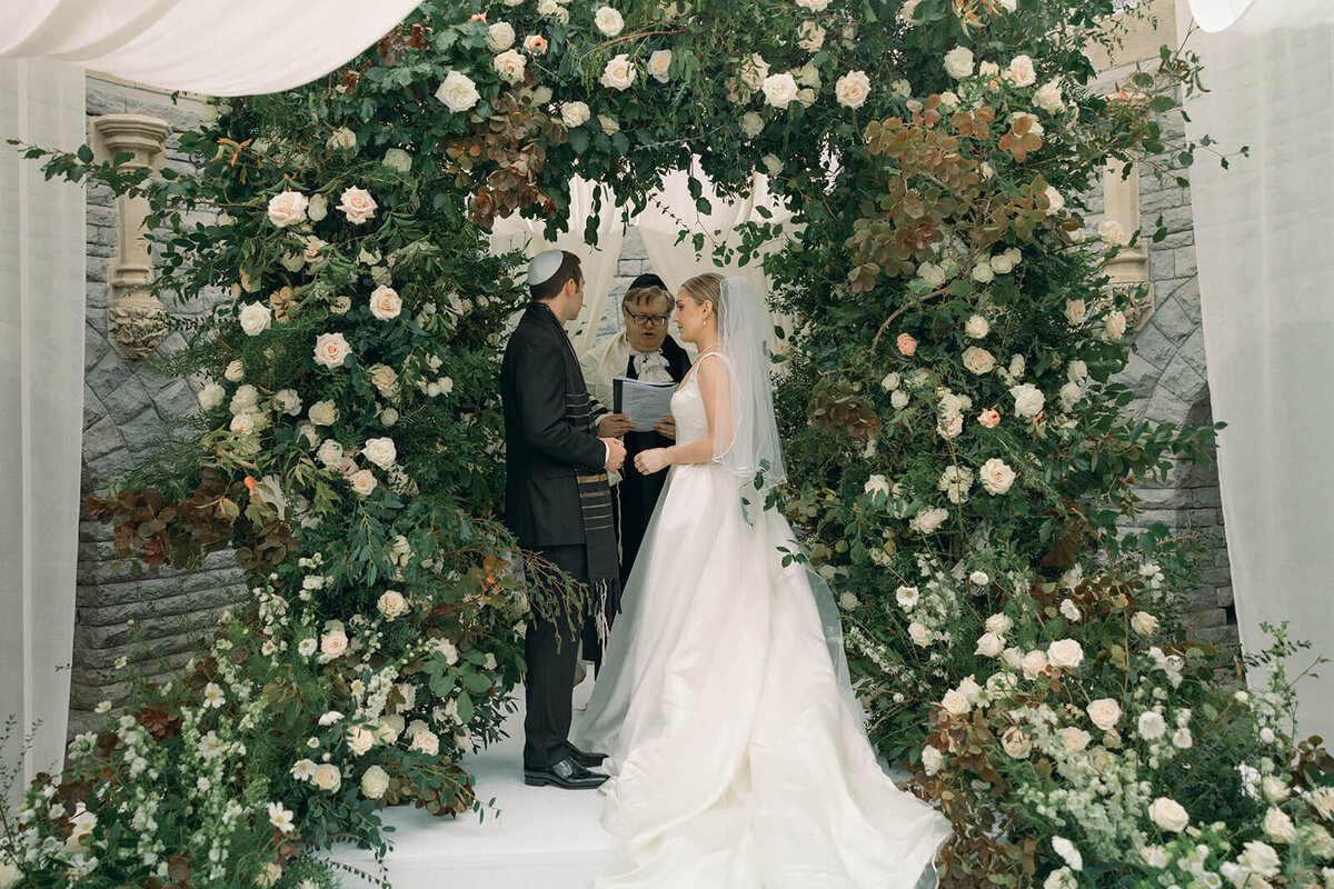 jewish wedding flowers