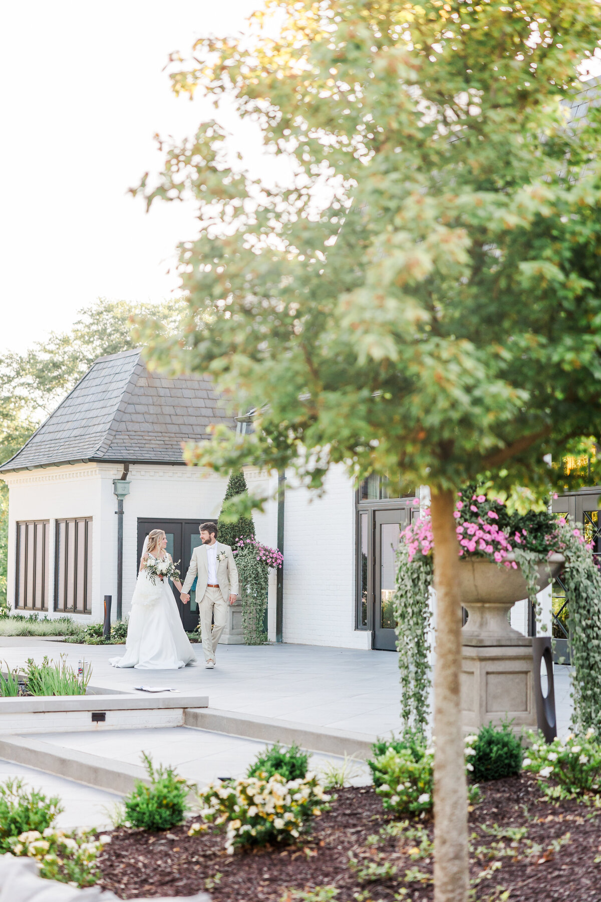 Hotel-Hartness-Wedding-McNease-Tiffany-McClure0524
