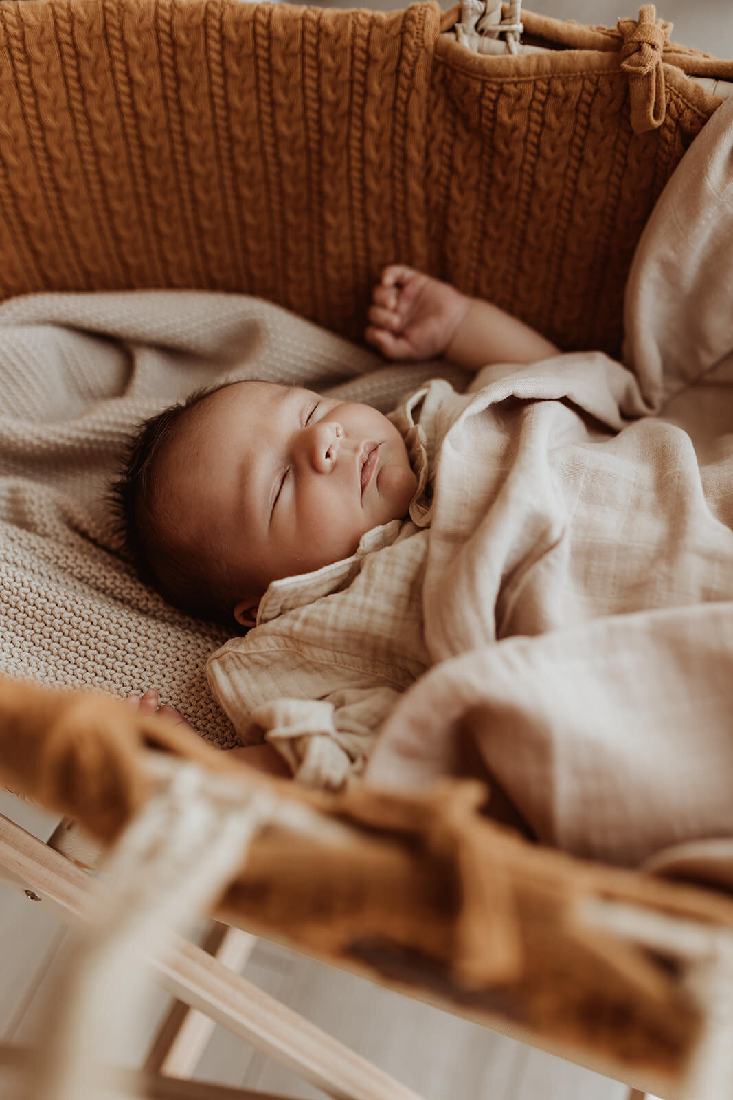 Newbornshoot thuis Jolien Leen Fotografie 1