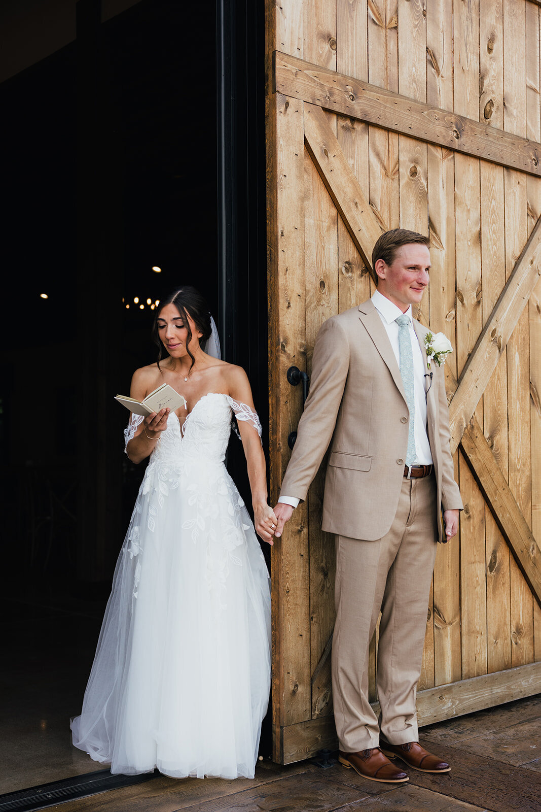 ErinBrian_FirstTouchBridalParty_0456
