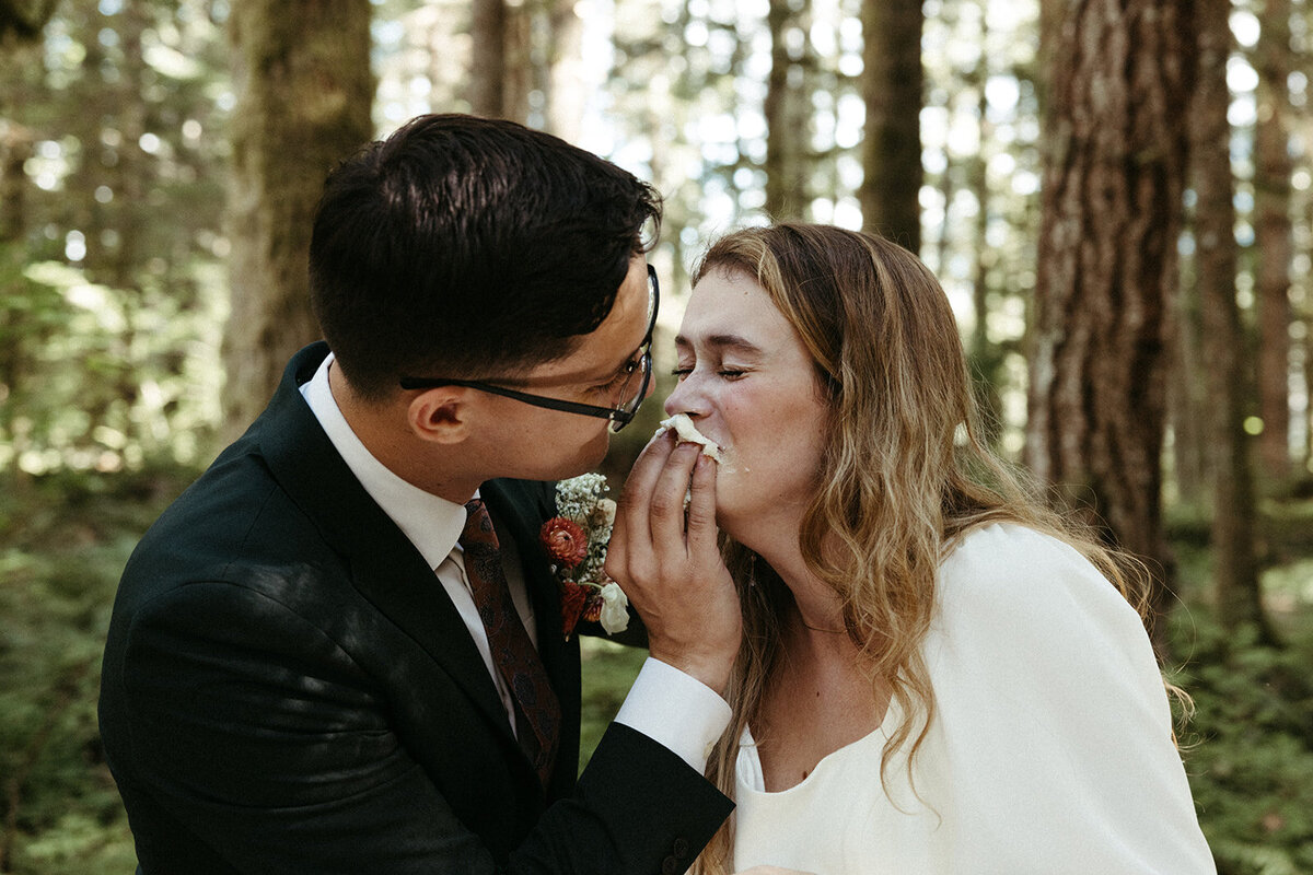 MtRainierSmallWedding-DallinHazard-538