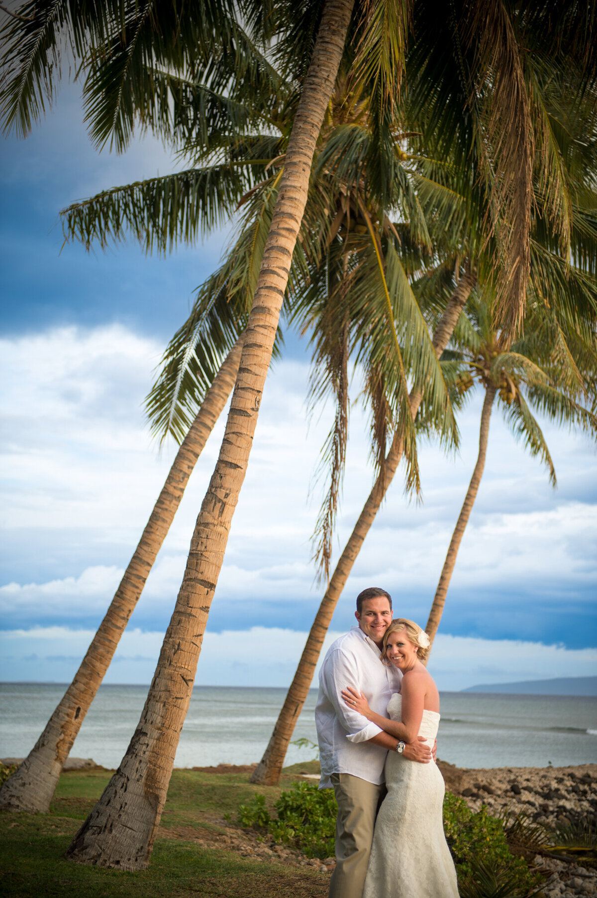 hawaii-destination-wedding-photographer-Olowalu-Plantation-House-1