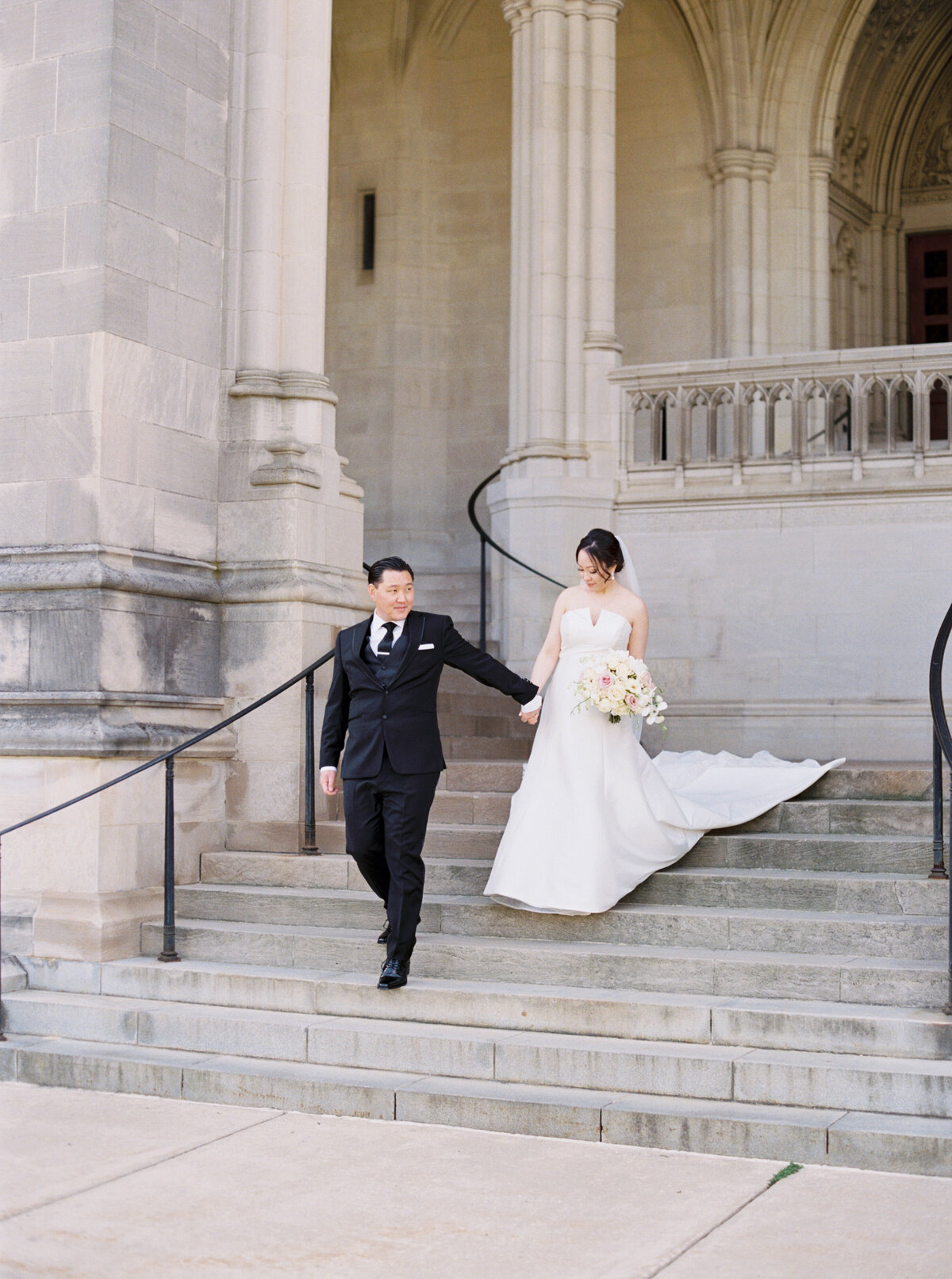 National Cathedral Wedding DC Wedding Photographer Megan Bennett Photography