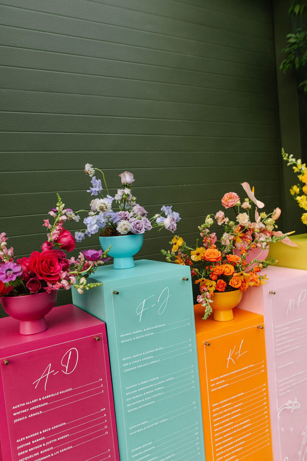 30-colorful-lgbtq-wedding-planterra-detroit-michigan-modern-vintage-events