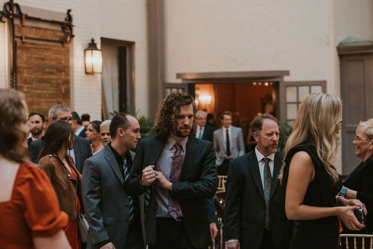 WELLING-FLORES.Wedding.EngineersClub-crmny-22