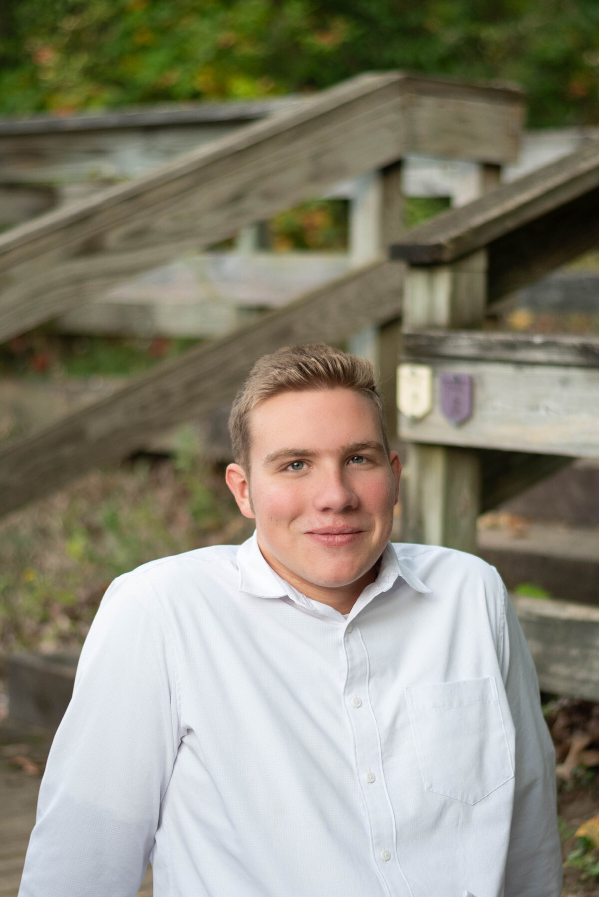 island-lake-senior-portrait