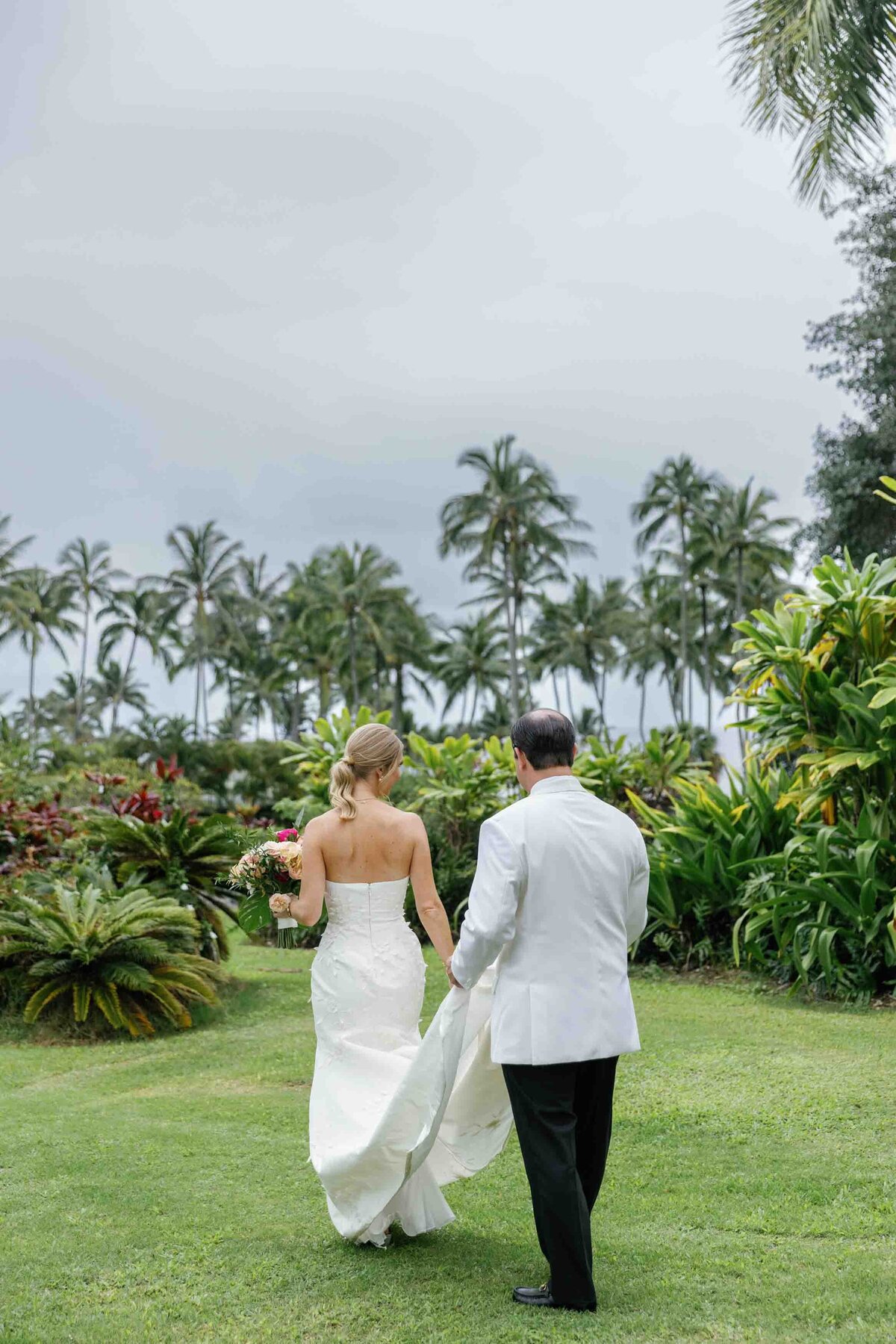 hana-maui-wedding-photographers-hawaii-destination-charleston-wedding-photographer-13