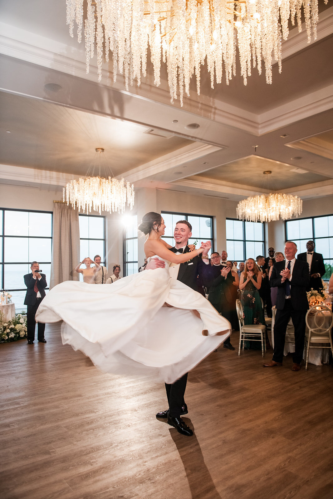 Tyde at Walnut Beach Romantic and Timeless Summer Wedding