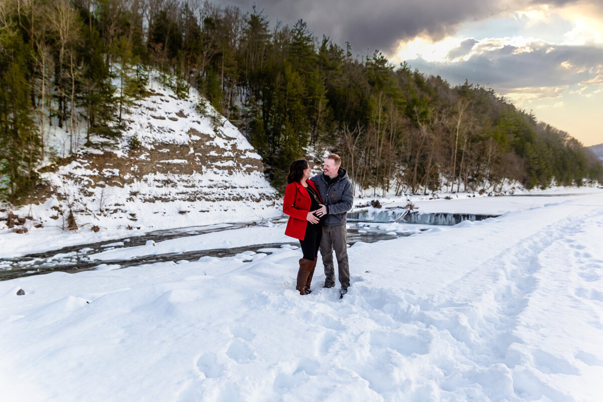 engagment photos Hornell NY.jpg